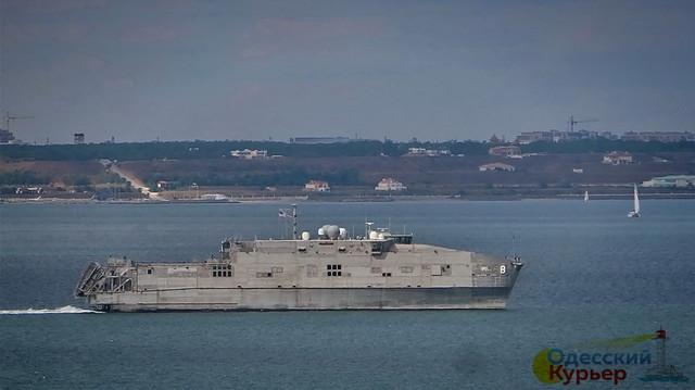 Стаття В Одессу идет американский скоростной десантный корабль Ранкове місто. Одеса